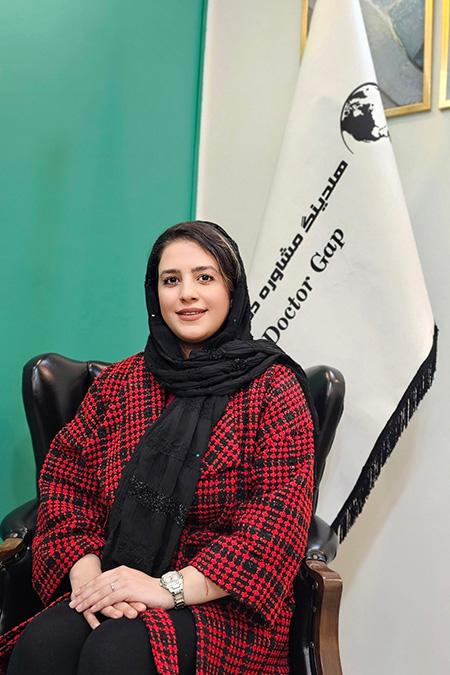آتوسا حاجبی