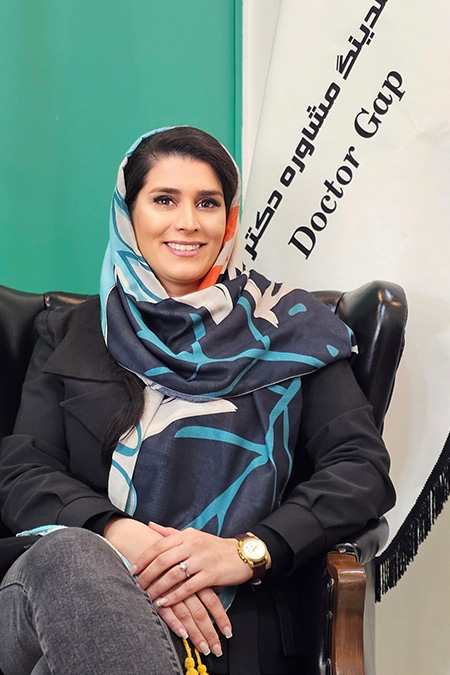 زیبا خلفیان