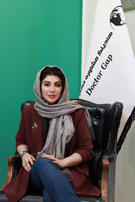 سارا پورتاکدوست