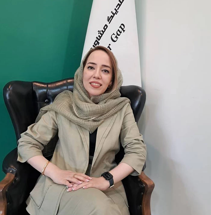 راضیه رضایی